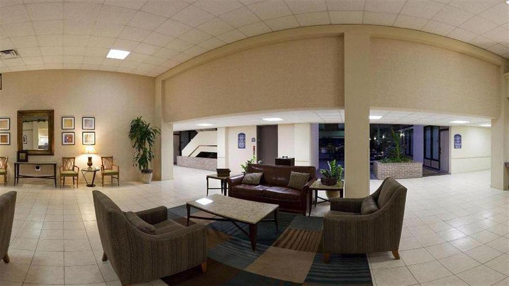 Holiday Inn Express Little Rock-Airport By Ihg מראה חיצוני תמונה