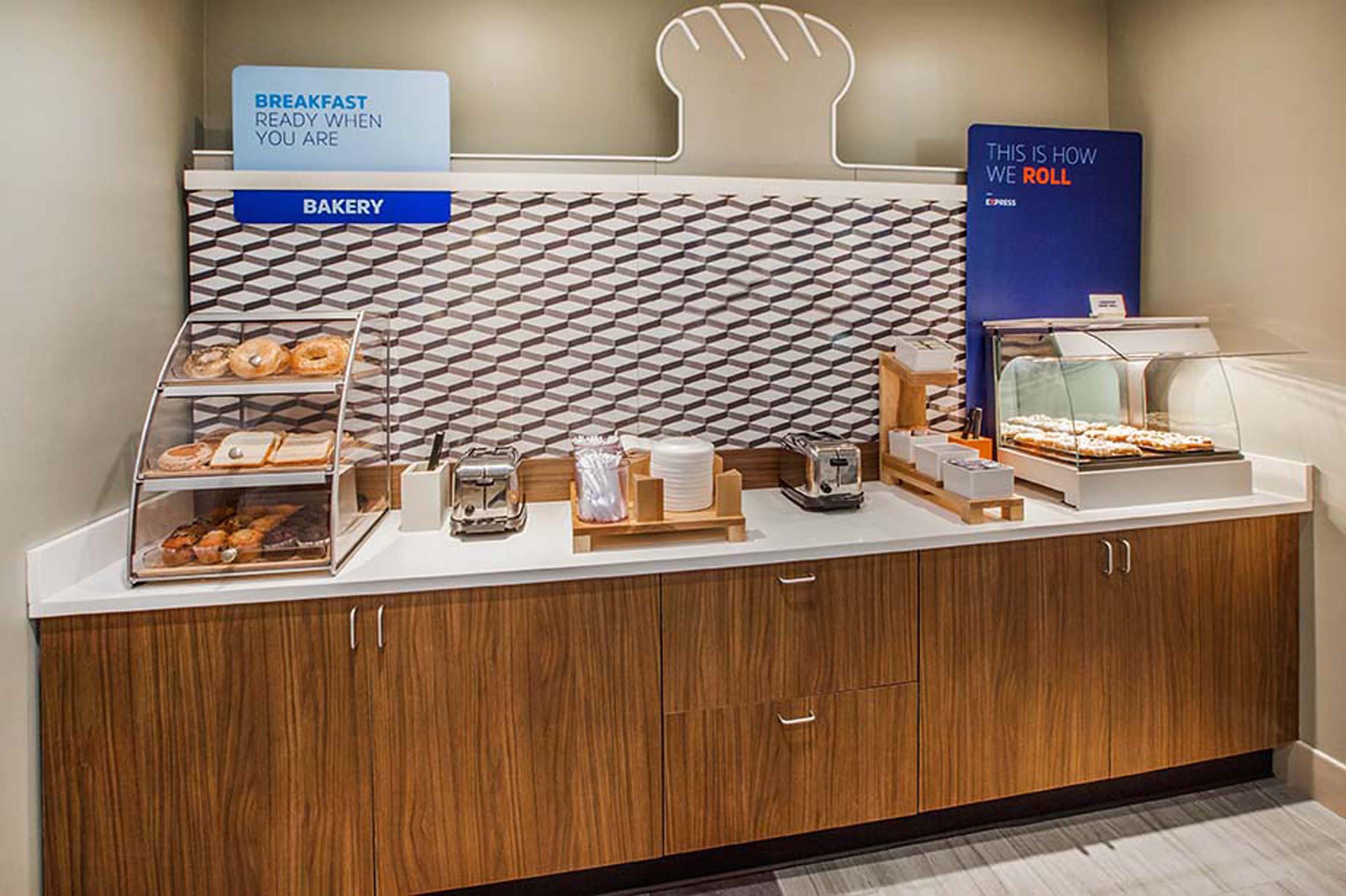 Holiday Inn Express Little Rock-Airport By Ihg מראה חיצוני תמונה
